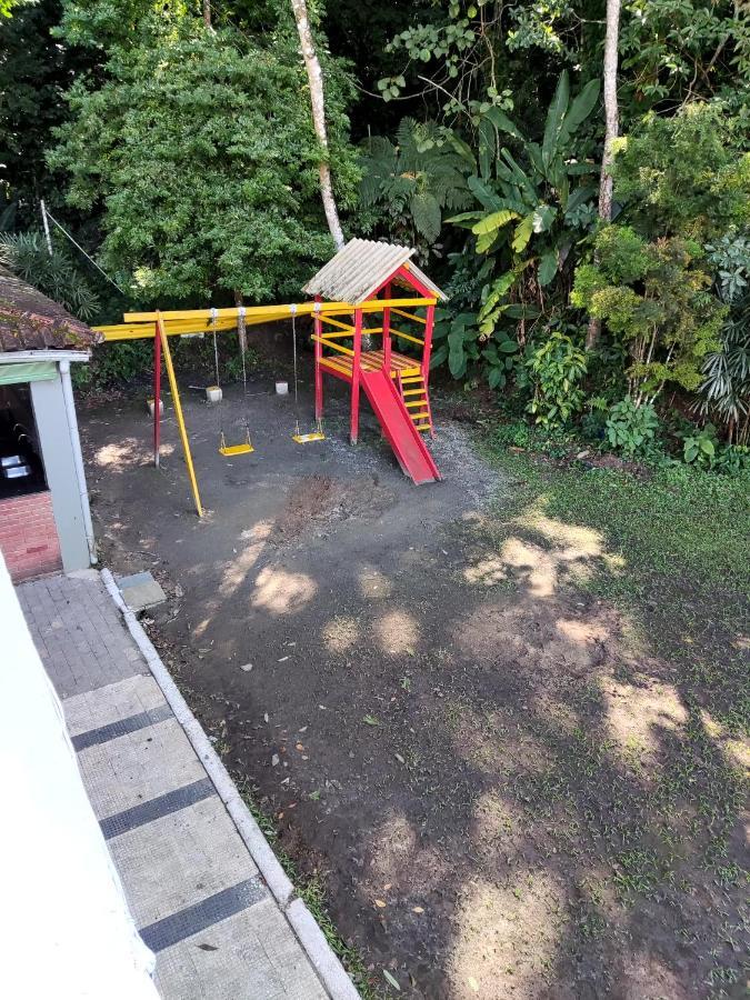 Apartamento Ate 10 Pessoas Na Enseada Guaruja Em Condominio Clube Praia Piscinas Salao Jogos Quadra Futebol Campo Parquinho Brinquedos Wi-Fi Home Office Exterior foto