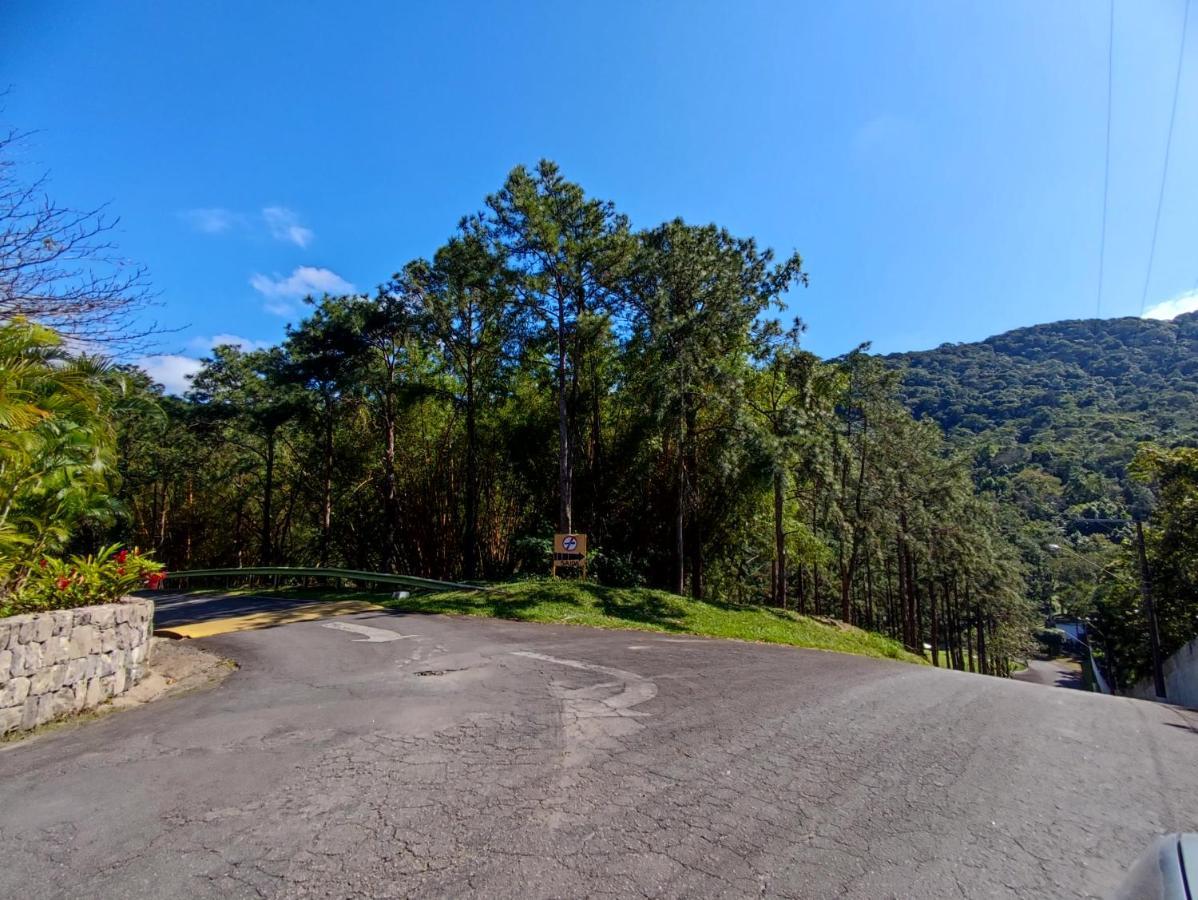 Apartamento Ate 10 Pessoas Na Enseada Guaruja Em Condominio Clube Praia Piscinas Salao Jogos Quadra Futebol Campo Parquinho Brinquedos Wi-Fi Home Office Exterior foto