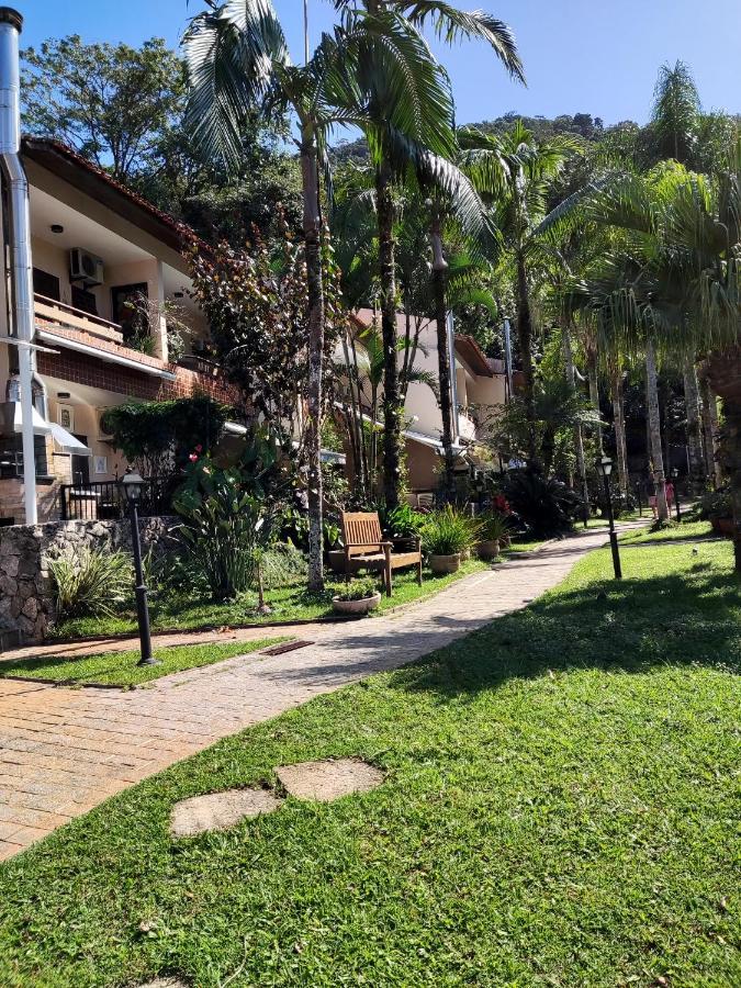 Apartamento Ate 10 Pessoas Na Enseada Guaruja Em Condominio Clube Praia Piscinas Salao Jogos Quadra Futebol Campo Parquinho Brinquedos Wi-Fi Home Office Exterior foto